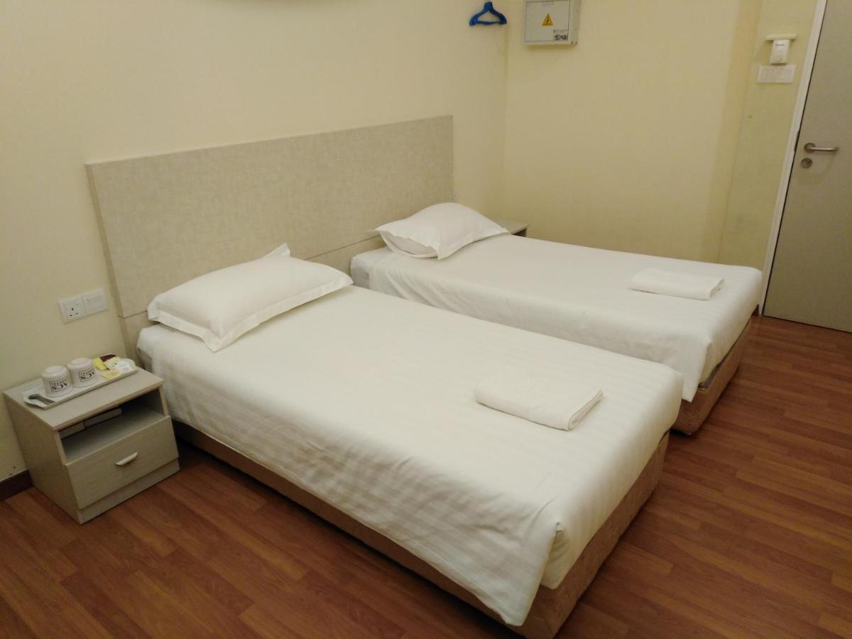 1Acs 레지던스 쿠칭 외부 사진